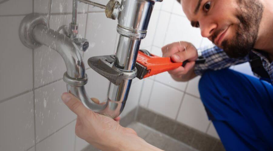 Professional same day plumber in Flat Rock, IN